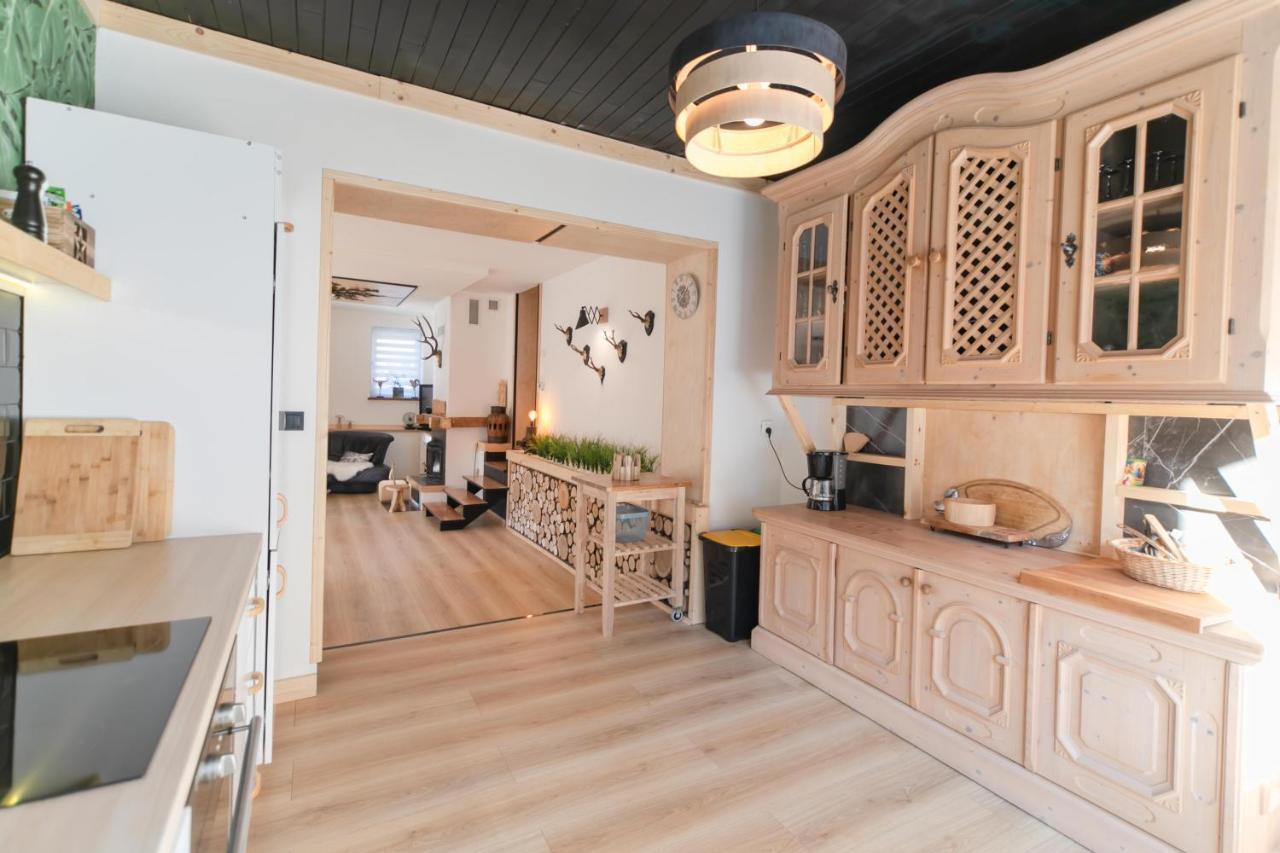 Folkowy Dom Dla 14 Osob Z Sauna I Grillowiskiem - Dream Apart Szczyrk Exterior foto